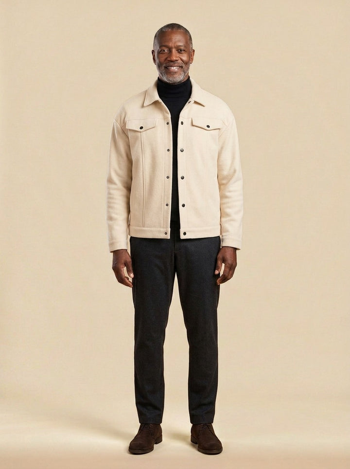 Wardell short trucker jacket in Cream, studio, Gentlemens Manor