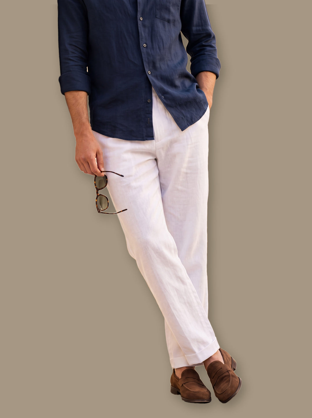 Whitfield trousers in White, studio - Gentlemens Manor