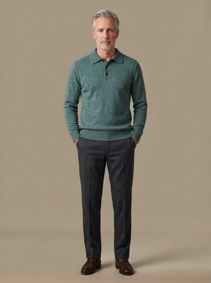 Whitford sweater in Green, studio, Gentlemens Manor