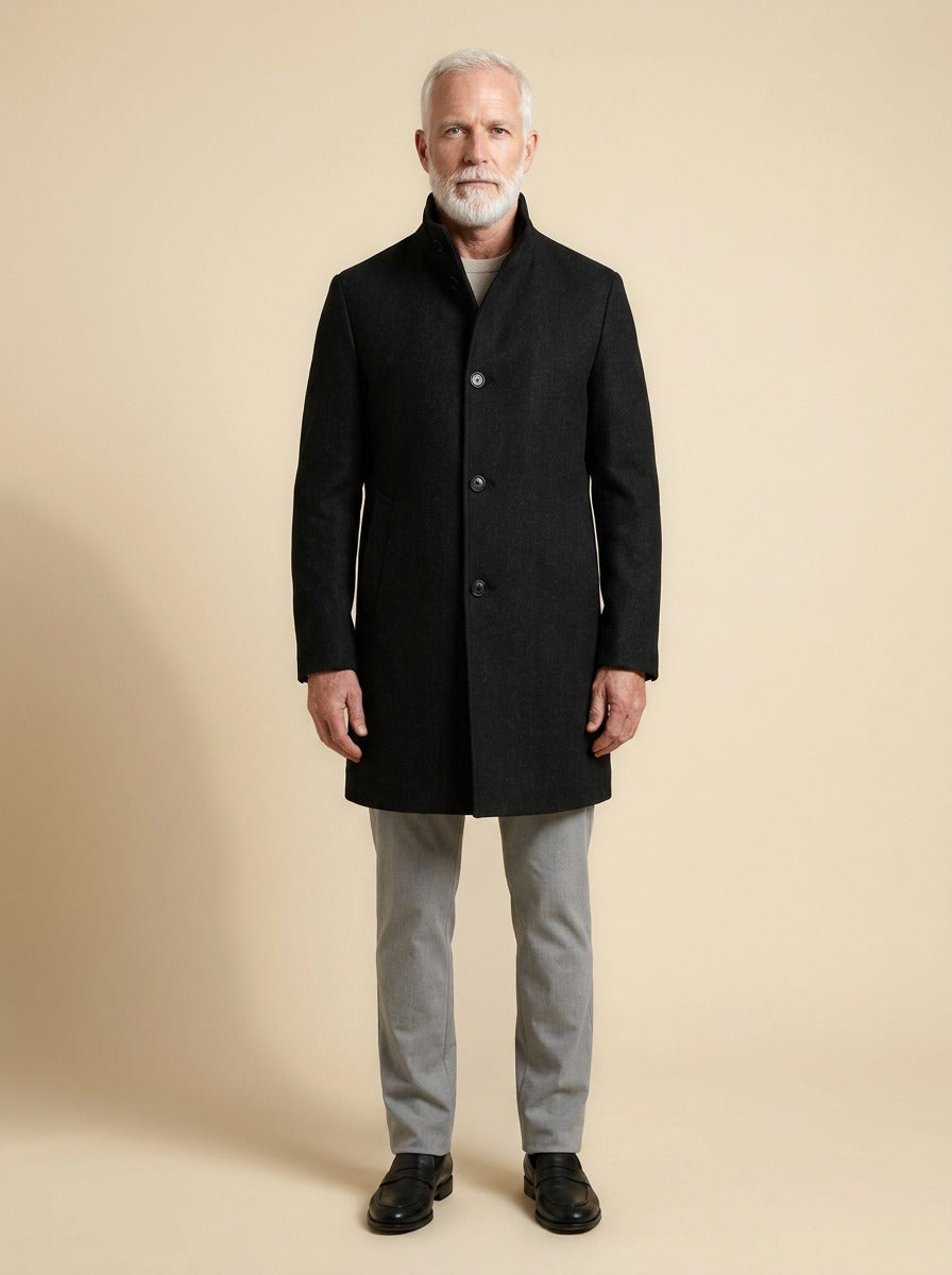Winston overcoat in Black, studio, Gentlemens Manor